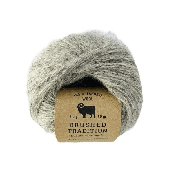 Navia Brushed Tradition